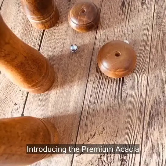 Manual Kitchen Use Salt and Pepper Grinder Set